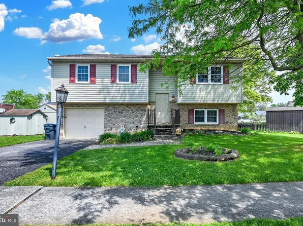 133 Conewago Dr, Hanover, PA 17331