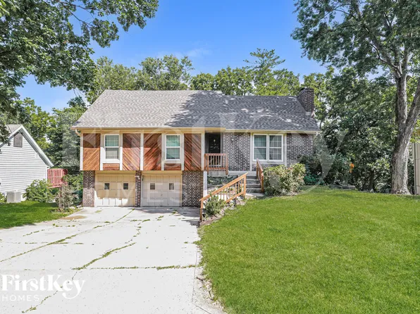 7714 NW 69th Ter, Kansas City, MO 64152