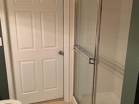 4th image of 12956 Centre Park Cir