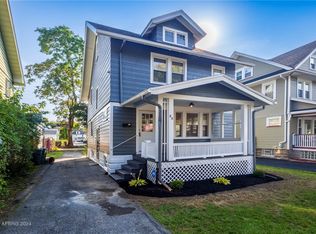 25 Raeburn Ave, Rochester, NY 14619