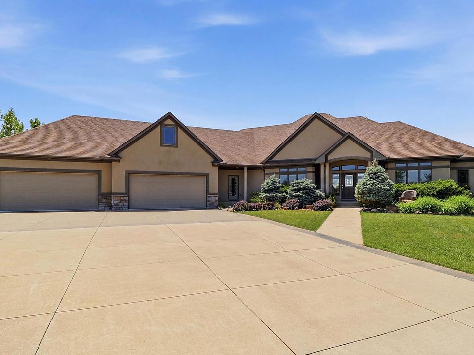 1st image of 22720 Sweeney Ln