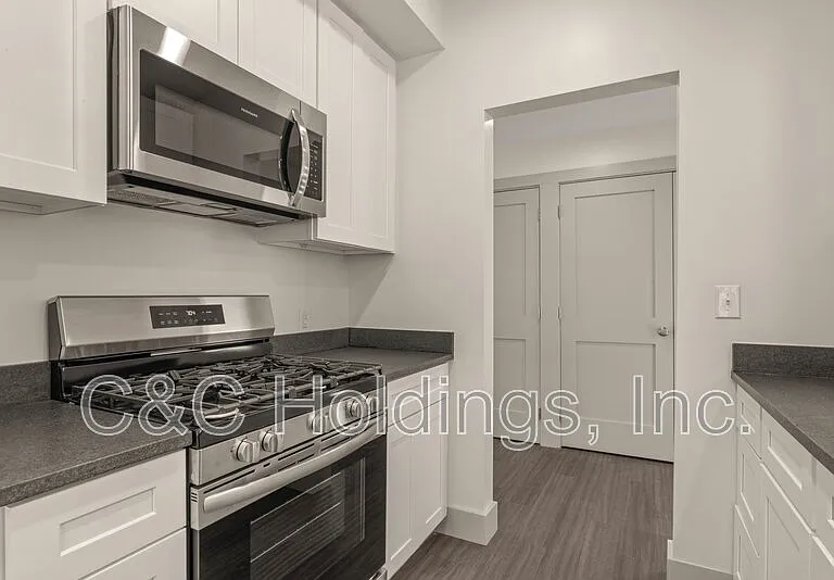 4541 E 32nd Pl — Photo 19