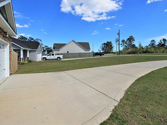 4th image of 108 Costa Court