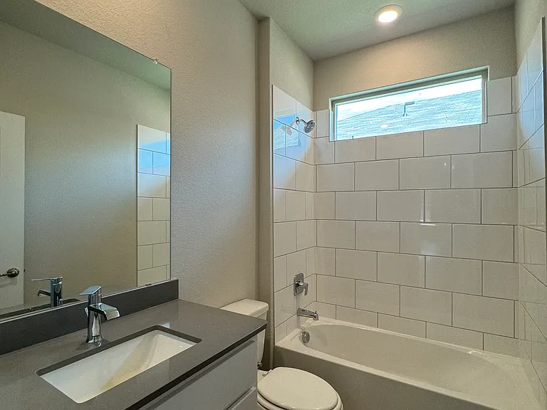 1201 Lisburn Dr — Photo 11