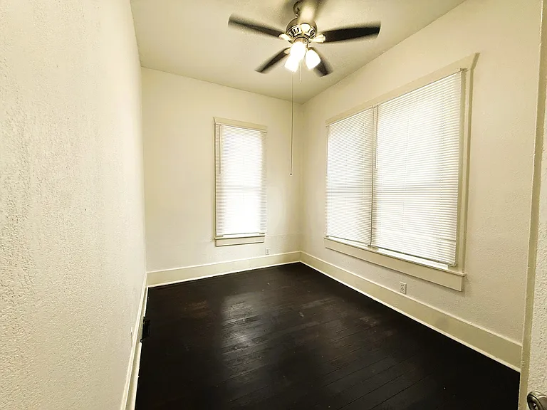 1912 N Wellington Pl #1912 — Photo 5