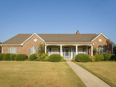 101 Heathrow Ct, Florence, AL, 35633