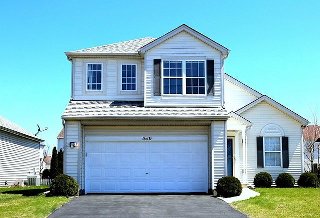 1st image of 1610 Lake Pointe Dr