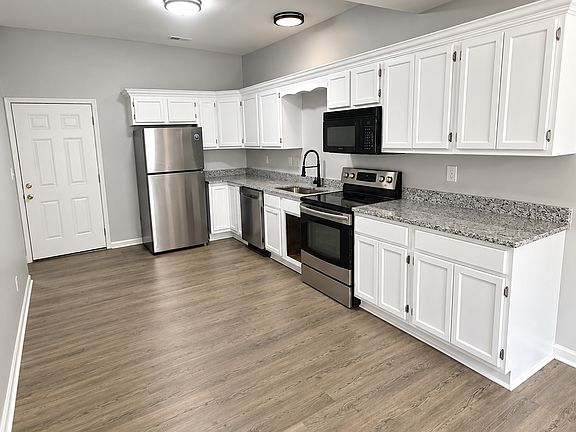 2nd image of 605 Miles Rd