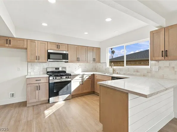 7301 Pinedale Ave, Las Vegas, NV 89145