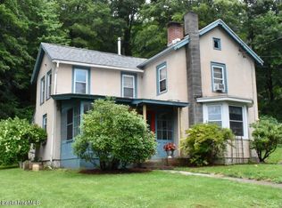 207 North St, Great Barrington, MA 01230