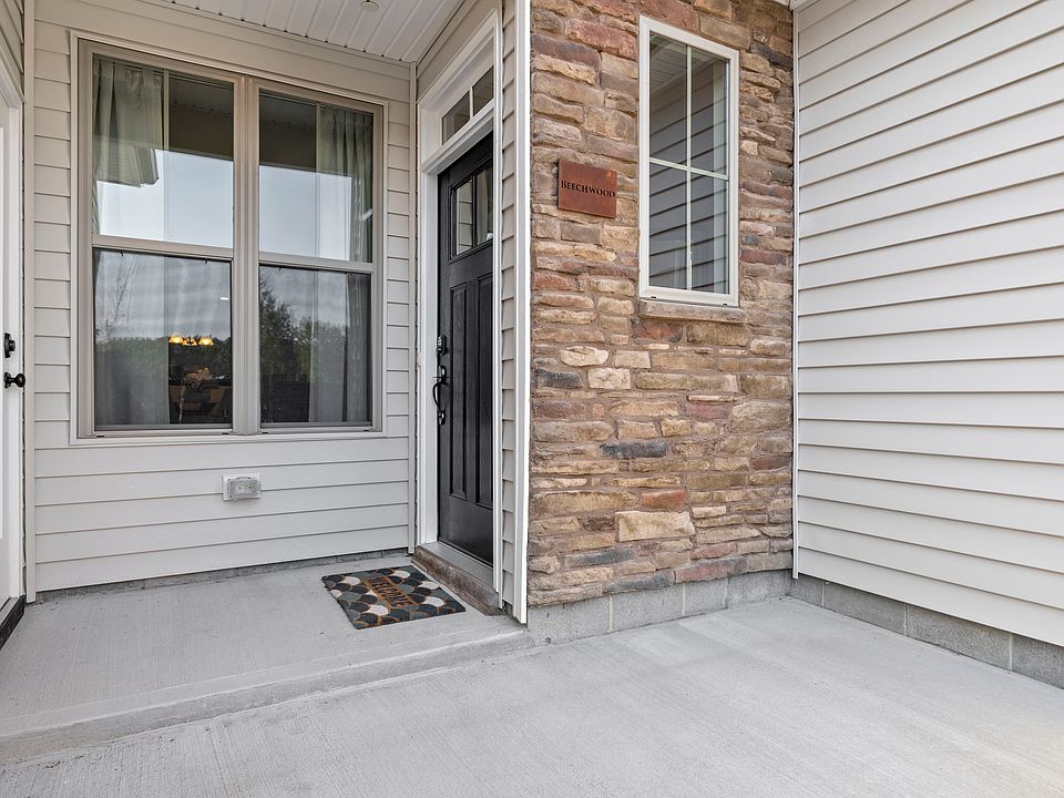 1st image of 1002 Kathy Ann Way W