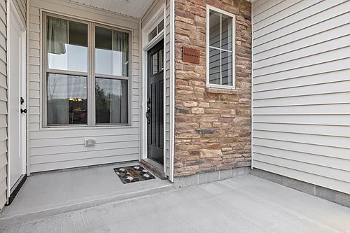 1002 Kathy Ann Way W Photo 1 1002 Kathy Ann Way W Photo 1