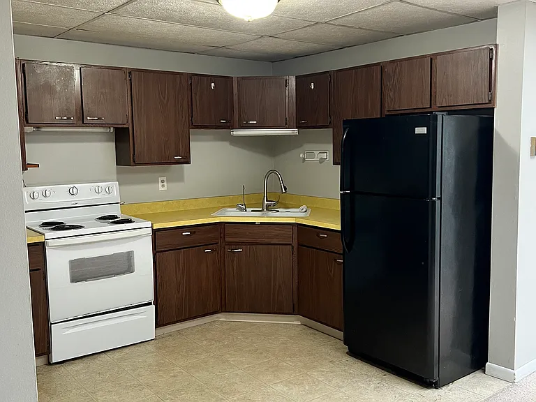 743 Wisconsin Ave #B — Photo 1