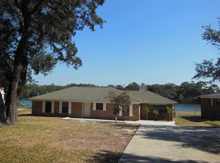 204 S Pinewood Ln, Pensacola, FL 32507