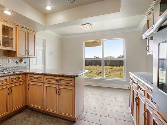5th image of 7210 Cove Dr