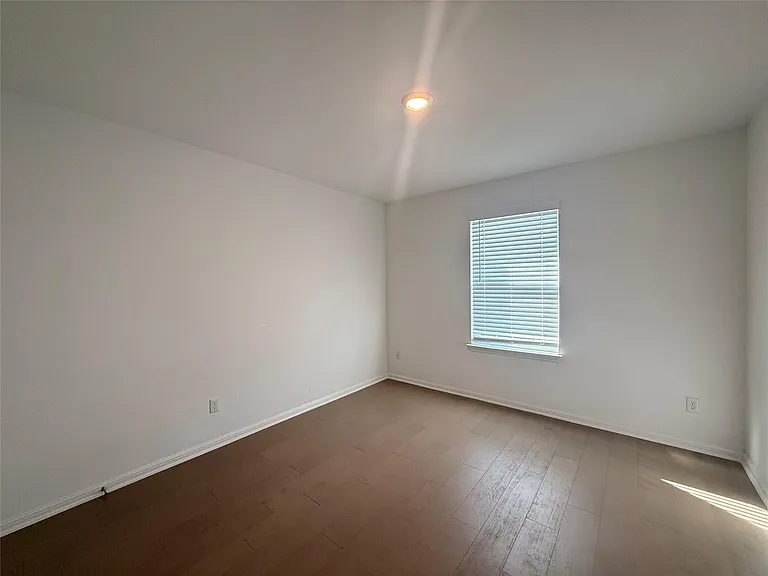 628 Leeward Pass — Photo 24