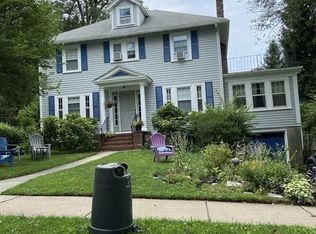 85 Hyde Ave #B, Newton, MA 02458