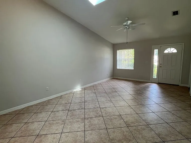 133 Plain View Dr — Photo 3
