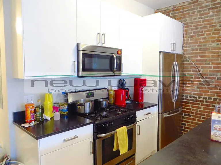 656 Massachusetts Ave #1 — Photo 17
