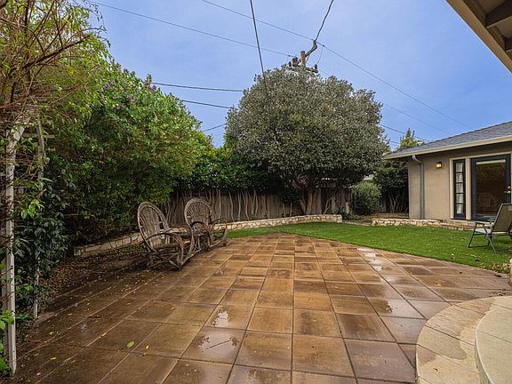 3rd image of 1116 San Diego Dr