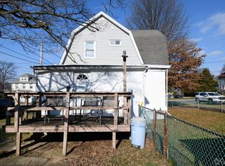 14 De Voe St, South River, NJ