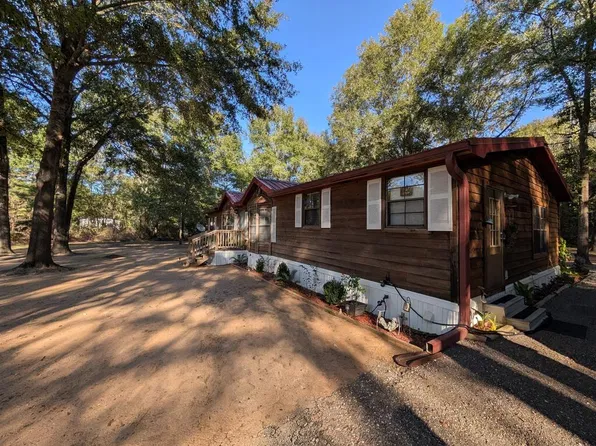 799 Old Runway Rd, Nacogdoches, TX 75964