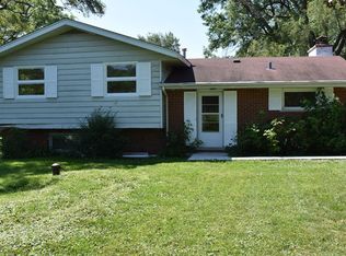 2853 87th St, Darien, IL