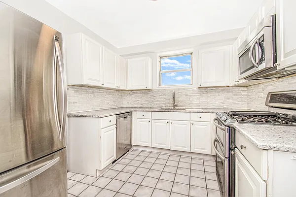 Sold by Brown Harris Stevens | media 13