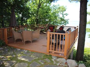 22 S Lamkin Rd, Harbor Springs, MI 49740