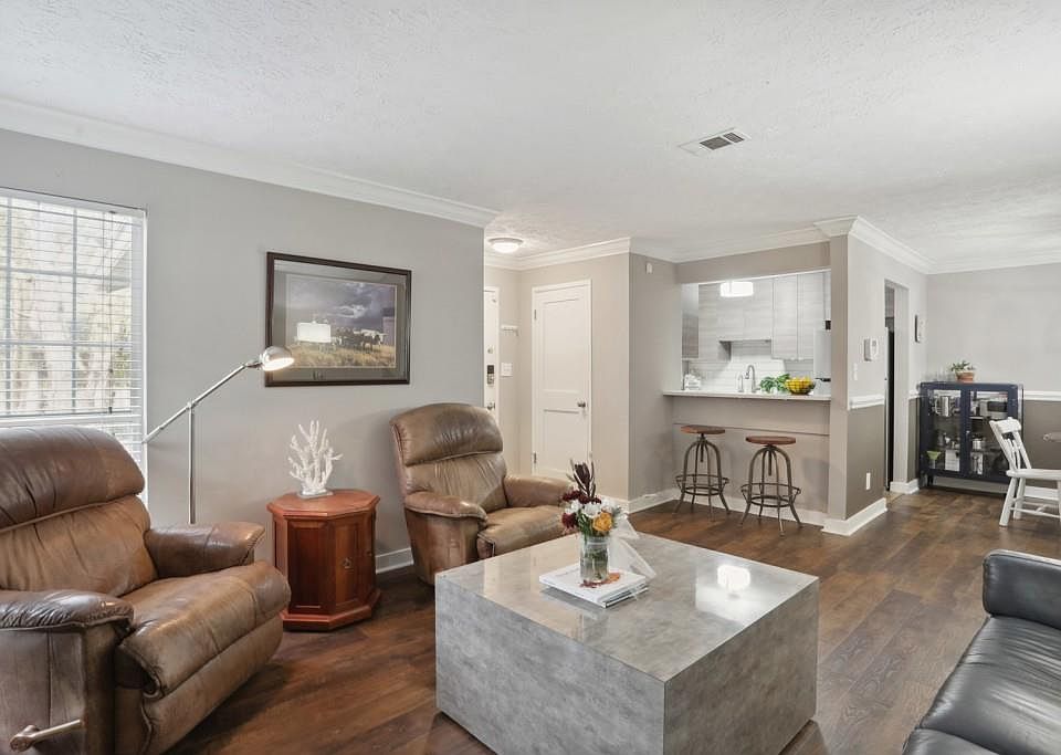 1st image of 6804 Glenridge Dr APT D