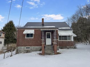 1813 Springhill Rd, Portage, PA 15946