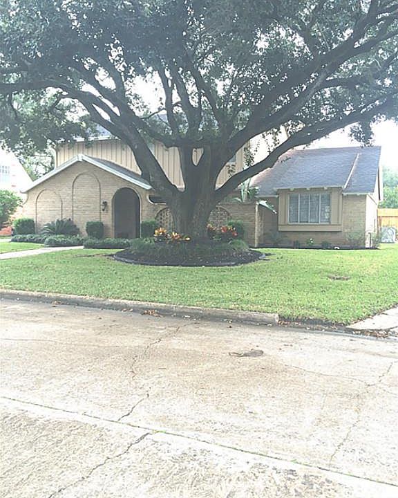 1st image of 2803 W Pebble Beach Dr