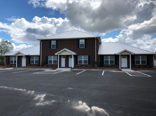 593 Beach Rd #1, Baxley, GA 31513