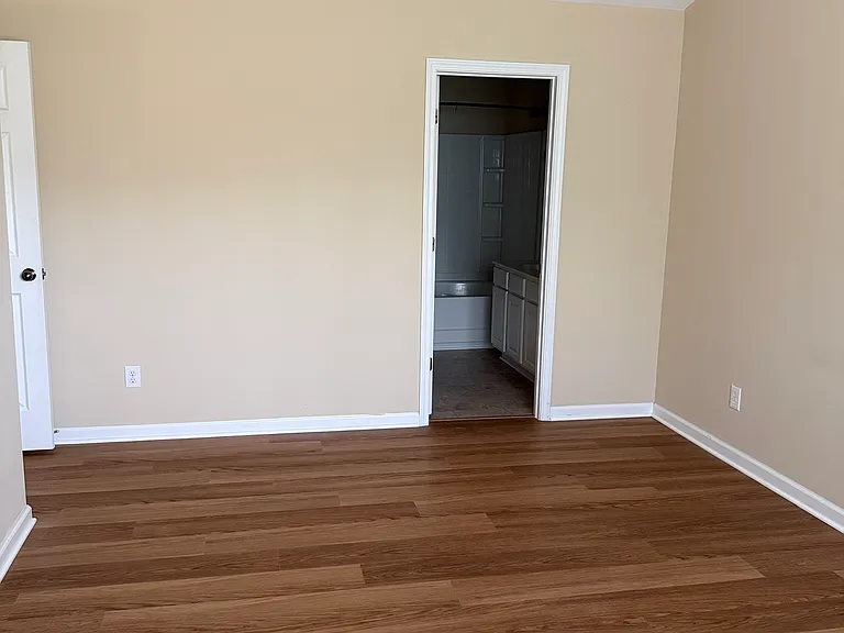 624 Baucom Grove Ct — Photo 11