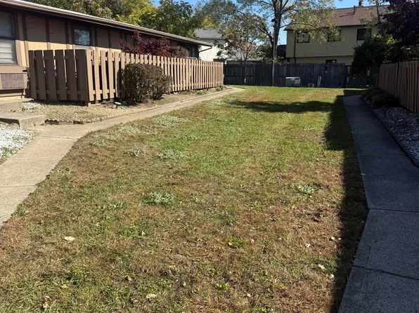 1718 Sunapple Way, Columbus, OH 43232