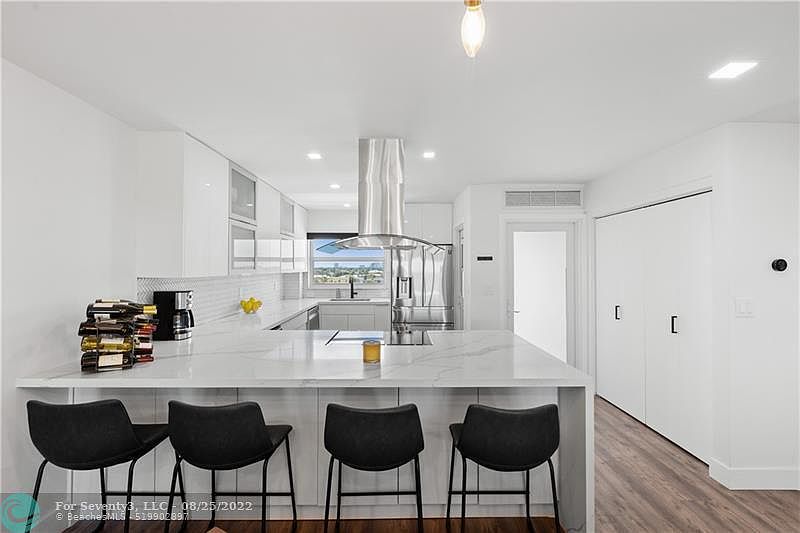 1st image of 2829 NE 33rd Ct APT 601