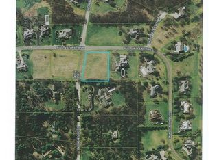 000 Bull Valley Dr, Woodstock, IL 60098