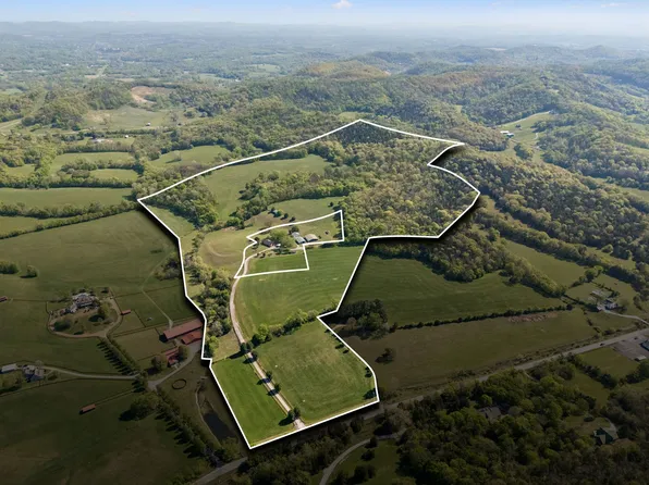 6670 Cross Keys Rd, College Grove, TN 37046