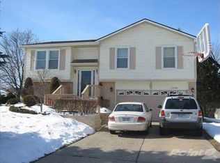 23561 Valley Starr, Novi, MI 48375