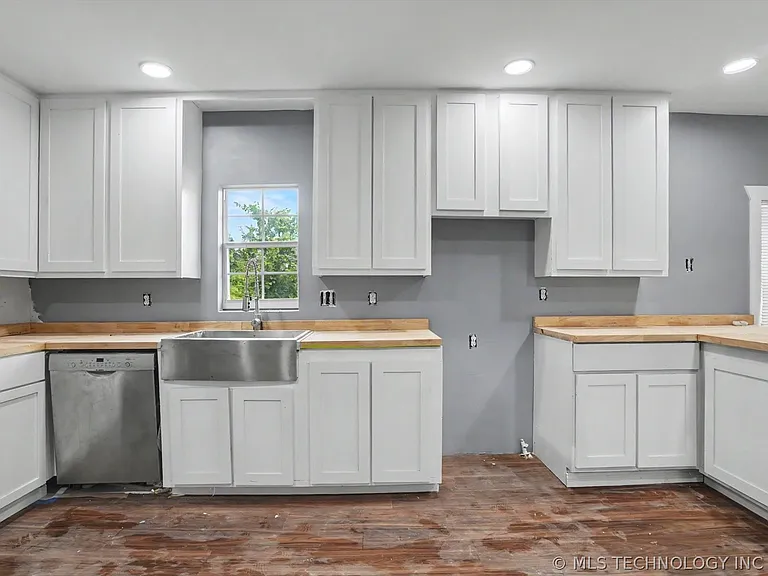 5006 S 32nd West Ave — Photo 10