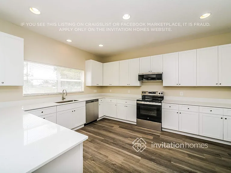 4627 Bay Laurel Ct — Photo 8