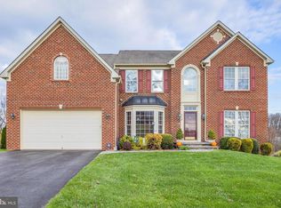 5320 Countryside Dr, Kinzers, PA 17535