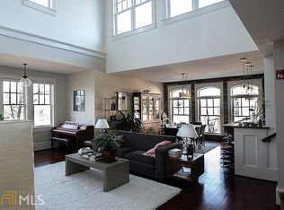1880 Gordon Mnr, Atlanta, GA 30307