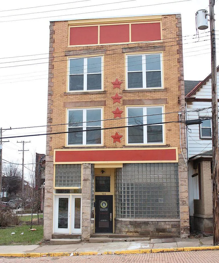503 S Main St photo 1