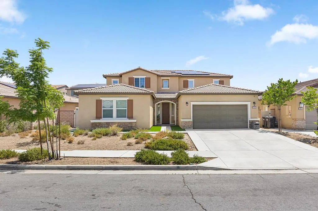 30240 Big Country Dr — Photo 1