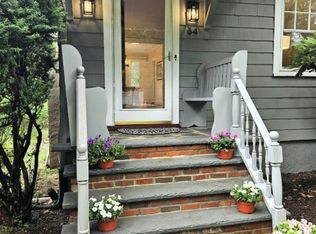 34 Mountain Rd, Verona, NJ 07044