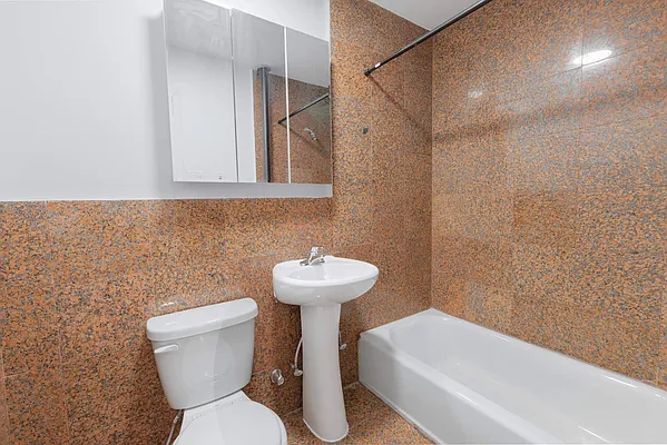 Rented by Compass | media 12