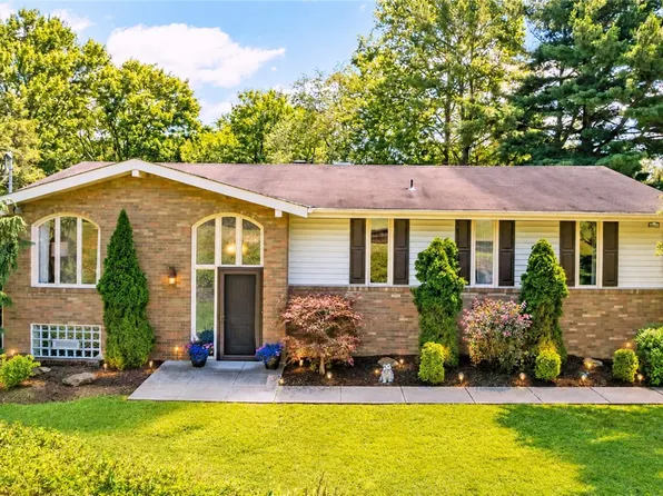 114 Brookdale Cir, McMurray, PA 15317