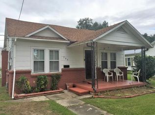 704 N Hebert Ave, Kaplan, LA 70548