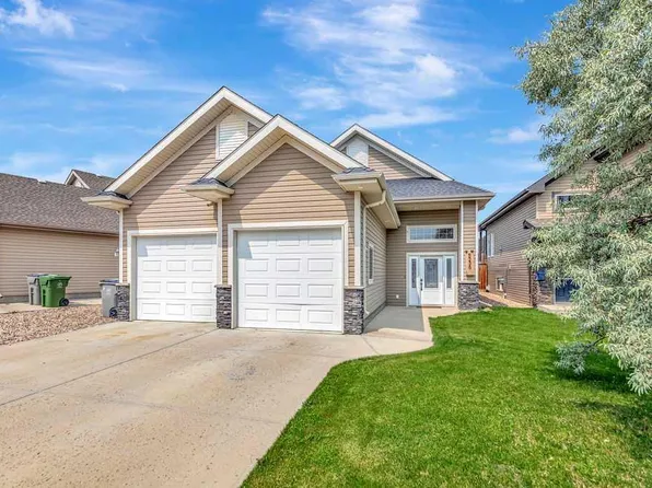 5236 S 15th St, Lloydminster, AB T9V 0Y2